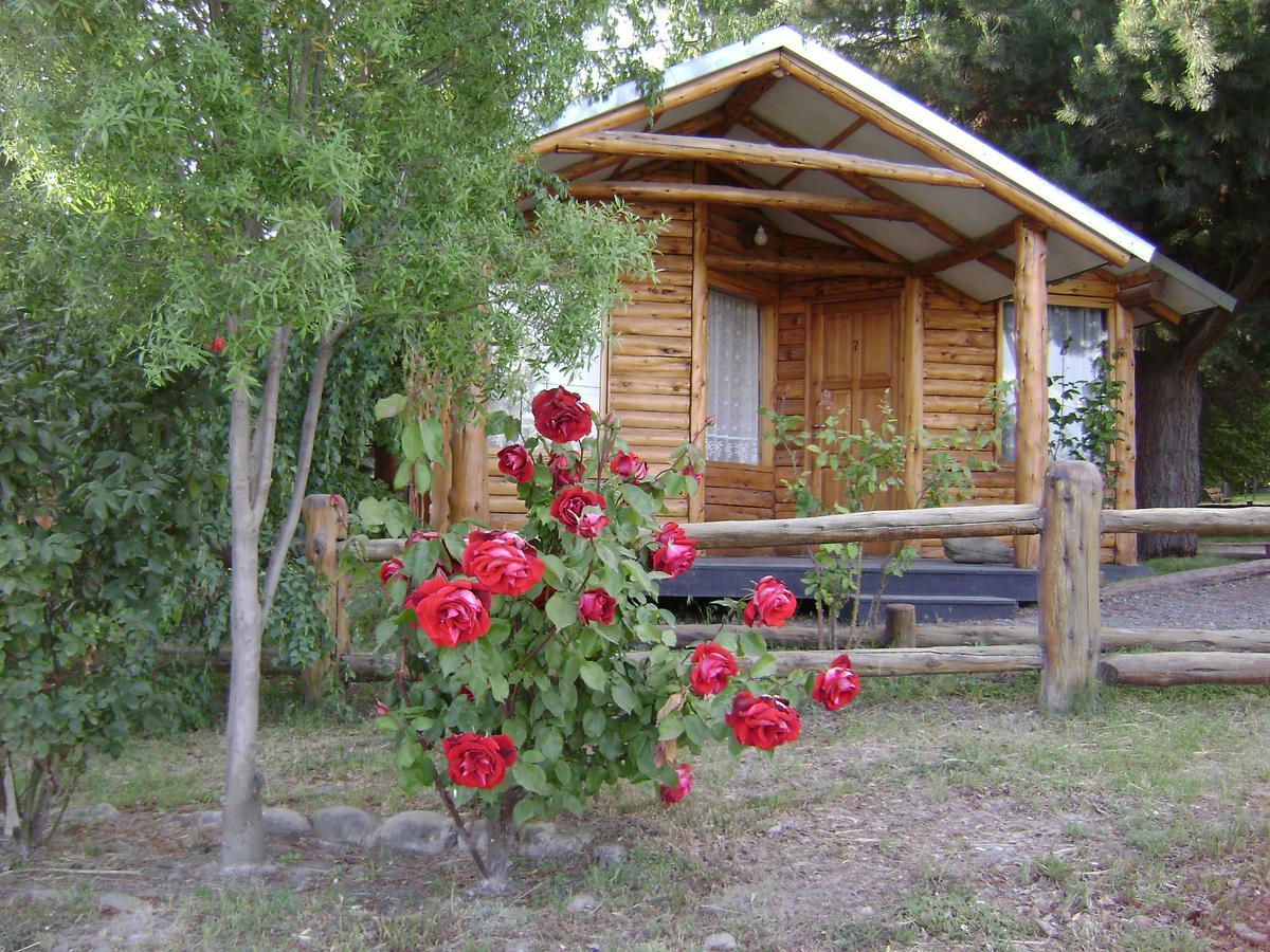 Complejo La Cautiva Villa Esquel Eksteriør bilde